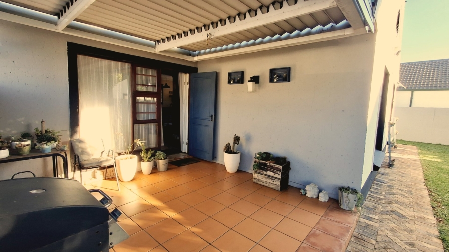 2 Bedroom Property for Sale in Vaalpark Free State
